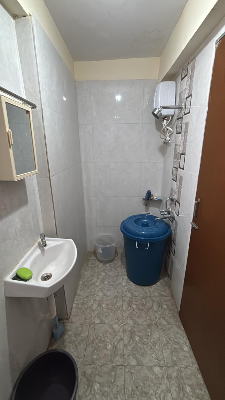 Malad Ajanta AC Rooms thumbnail 10