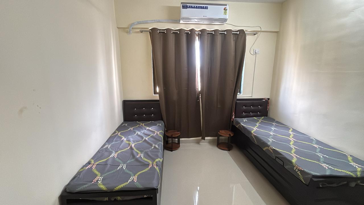 MyRoomiee furnished room in JB Nagar