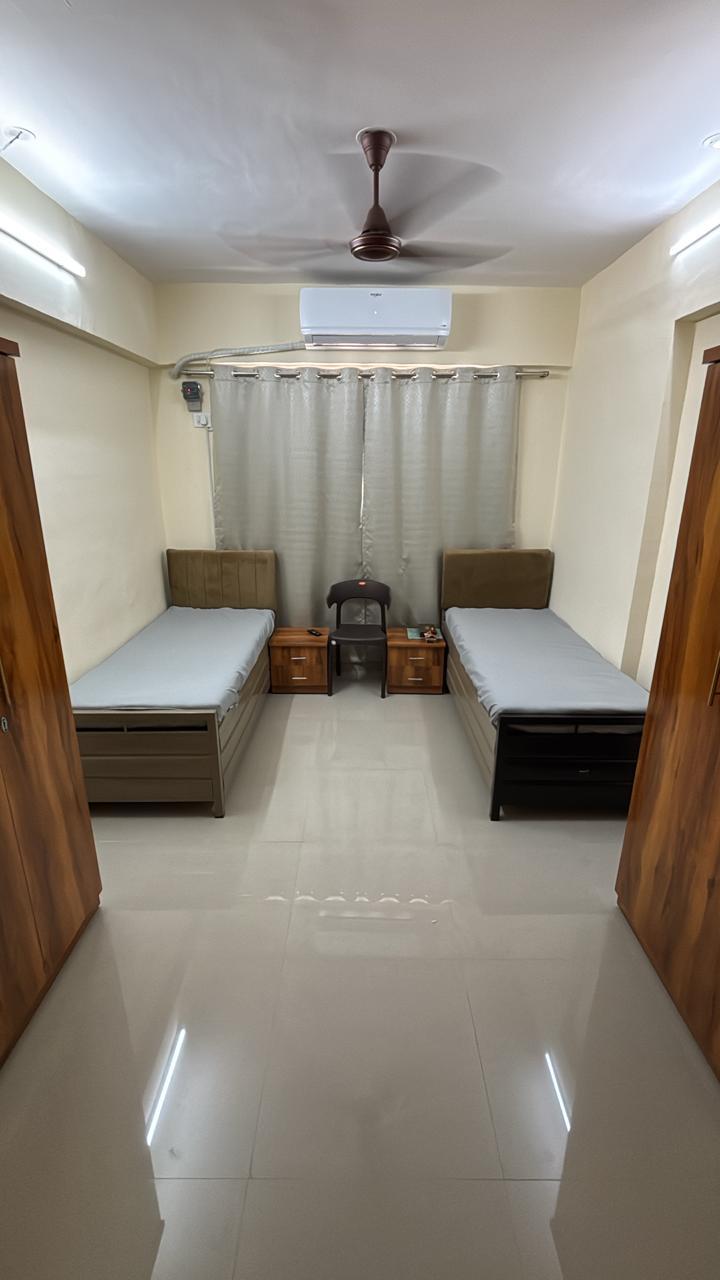 MyRoomiee furnished room in Upper Govind Nagar