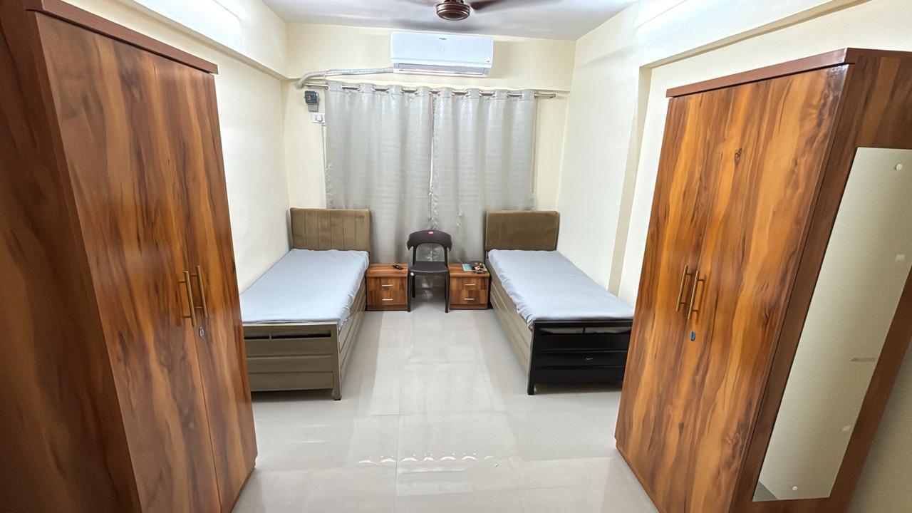 MyRoomiee furnished room in Upper Govind Nagar